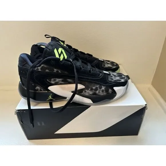 Nike Air Jordan Luka 2 Black‎ White Volt Men's 11.5 Basketball Shoes DX8733-017